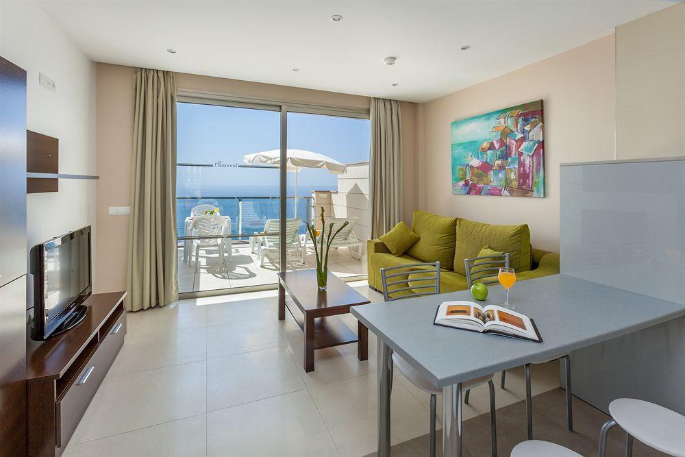 Klayman Diamond Apartahotel 4*