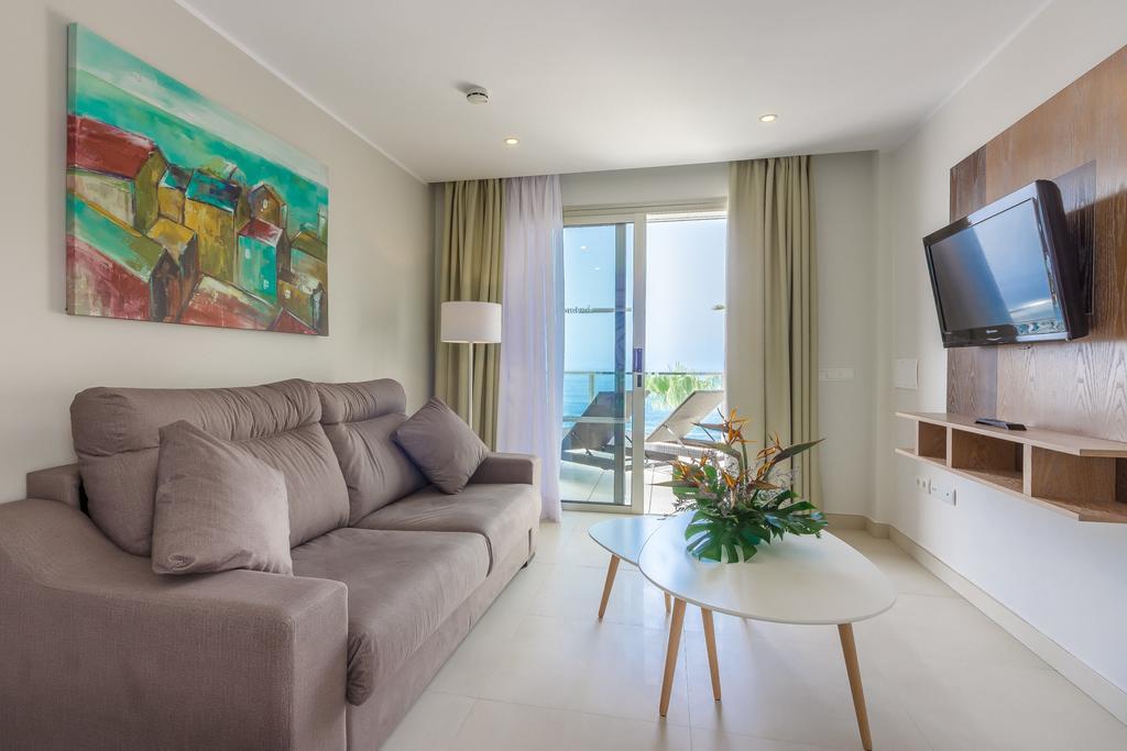 Klayman Diamond Aparthotel 4*