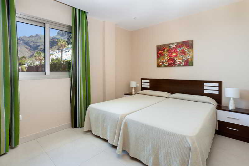 Klayman Diamond Aparthotel